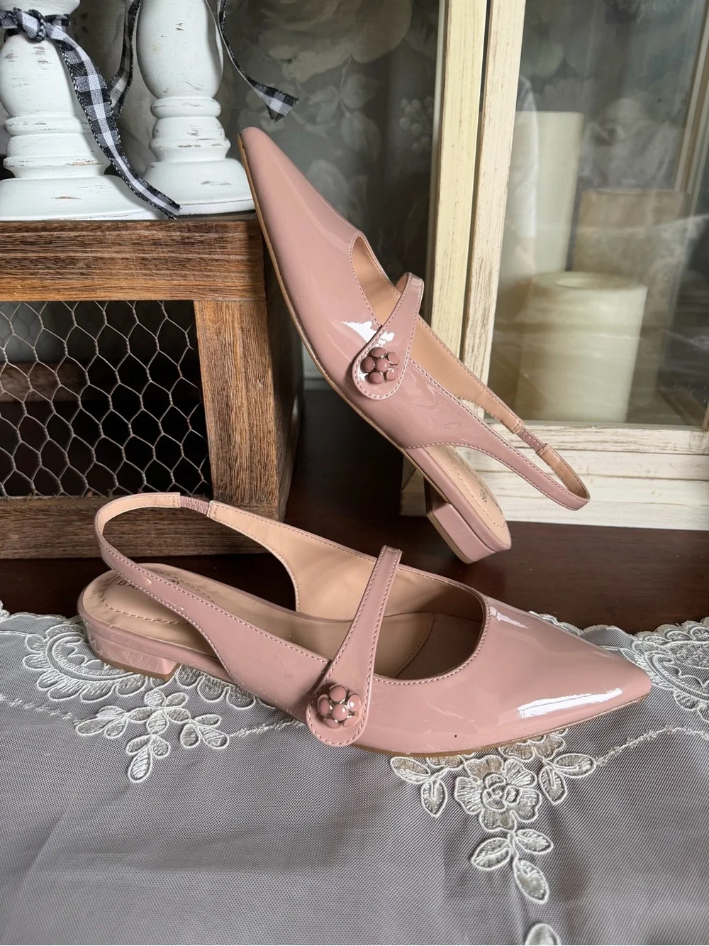 NWOT Bandolino blush Rose Patent Leather Pointed Sling Back Maryjane Flats sz 6.